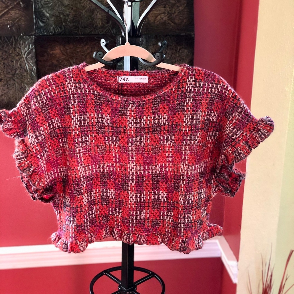 Zara Knit Ruffle Top - Picture 2 of 9